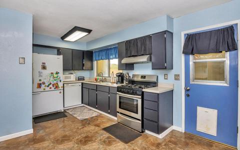15217 N 38th Dr, Phoenix, AZ 85053 photo 9