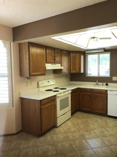 4758 E Ute Ct, Phoenix, AZ 85044 photo 11
