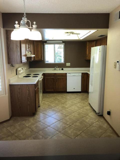 4758 E Ute Ct, Phoenix, AZ 85044 photo 4