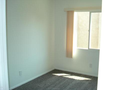 4262 N 68th Ln, Phoenix, AZ 85033 photo 10
