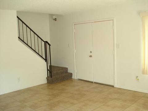 4262 N 68th Ln, Phoenix, AZ 85033 photo 8