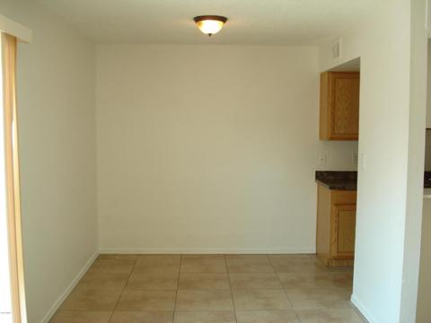 4262 N 68th Ln, Phoenix, AZ 85033 photo 4