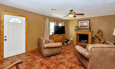 1825 E Joy Ranch Rd, Phoenix, AZ 85086 photo 3