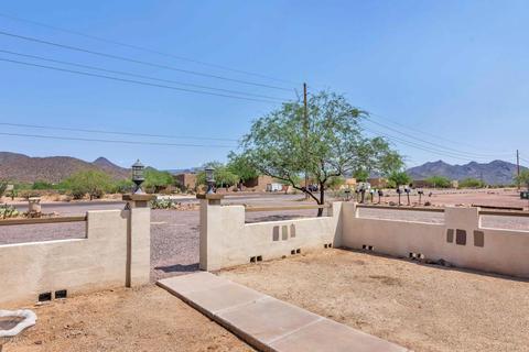 1825 E Joy Ranch Rd, Phoenix, AZ 85086 photo 2