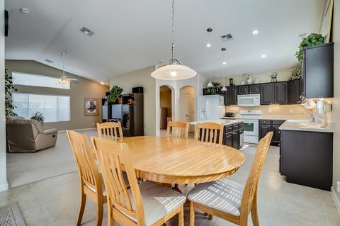 707 E Maddison St, San Tan Valley, AZ 85140 photo 5