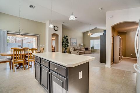 707 E Maddison St, San Tan Valley, AZ 85140 photo 7
