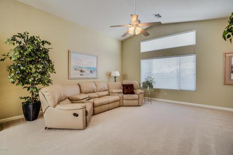 707 E Maddison St, San Tan Valley, AZ 85140 photo 2