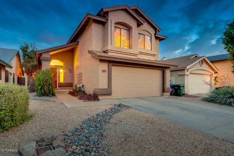 745 E Rosemonte Dr, Phoenix, AZ 85024 photo 1