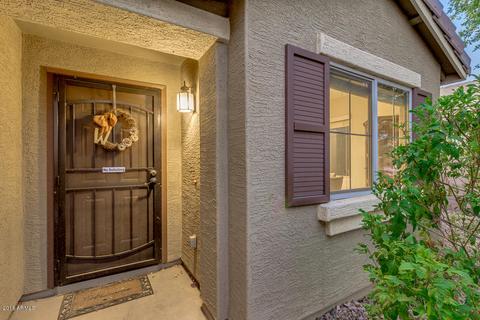2218 E Gillcrest Rd, Gilbert, AZ 85298 photo 4
