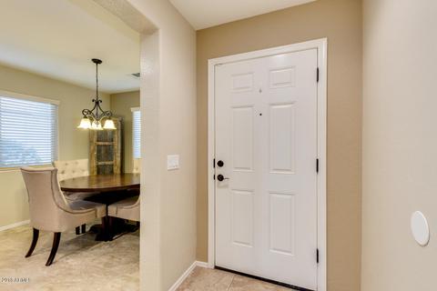 2218 E Gillcrest Rd, Gilbert, AZ 85298 photo 9