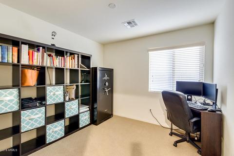 2218 E Gillcrest Rd, Gilbert, AZ 85298 photo 31