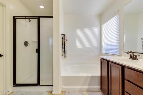 2218 E Gillcrest Rd, Gilbert, AZ 85298 photo 23
