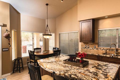946 E South Fork Dr, Phoenix, AZ 85048 photo 8