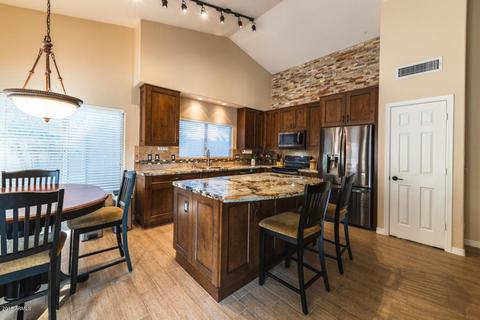 946 E South Fork Dr, Phoenix, AZ 85048 photo 9