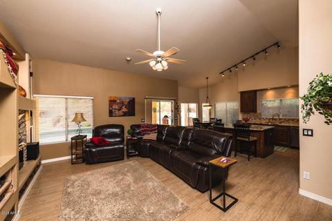 946 E South Fork Dr, Phoenix, AZ 85048 photo 12