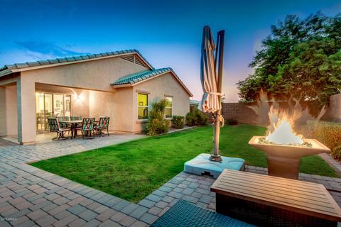 1996 E Lindrick Dr, Gilbert, AZ 85298 photo 1