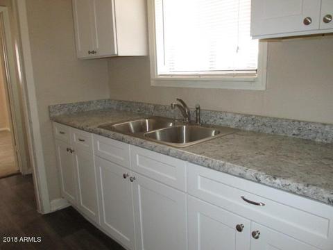 921 E Amelia Ave, Phoenix, AZ 85014 photo 8