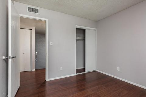 3424 W Echo Ln, Phoenix, AZ 85051 photo 16