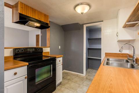 3424 W Echo Ln, Phoenix, AZ 85051 photo 6
