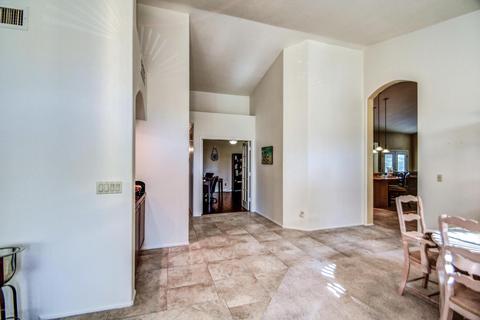 331 N Corrine Dr, Gilbert, AZ 85234 photo 5