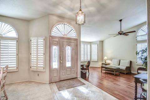 331 N Corrine Dr, Gilbert, AZ 85234 photo 4
