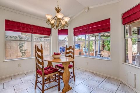 4536 E Thistle Landing Dr, Phoenix, AZ 85044 photo 4