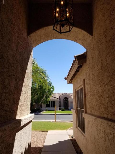 2872 E Millbrae Ln, Gilbert, AZ 85234 photo 2