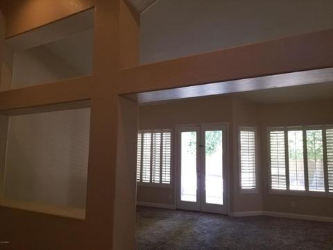 2872 E Millbrae Ln, Gilbert, AZ 85234 photo 5