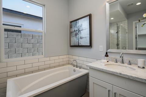 3433 N 38th Pl, Phoenix, AZ 85018 photo 15