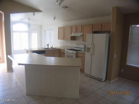 3130 E Captain Dreyfus Ave, Phoenix, AZ 85032 photo 4