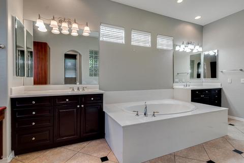 2966 E Lowell Ave, Gilbert, AZ 85295 photo 5