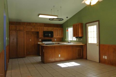 400 Encinas Ave, Gilbert, AZ 85234 photo 3