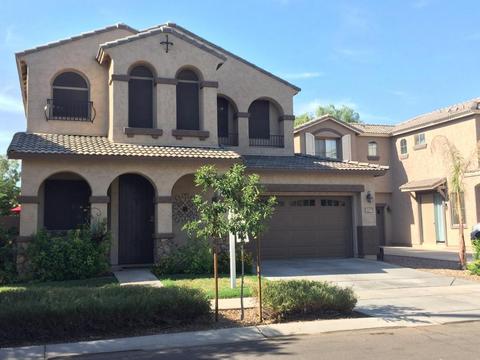 3697 E Stampede Dr, Gilbert, AZ 85297 photo 1