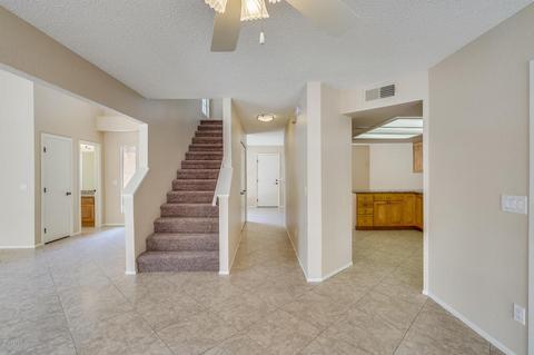 438 E Kerry Ln, Phoenix, AZ 85024 photo 5