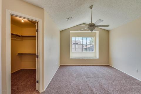 438 E Kerry Ln, Phoenix, AZ 85024 photo 10