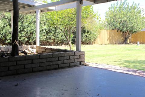 2933 W Echo Ln, Phoenix, AZ 85051 photo 17