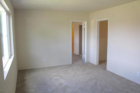 2933 W Echo Ln, Phoenix, AZ 85051 photo 6