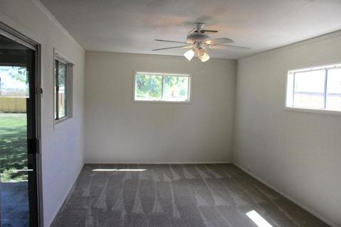 2933 W Echo Ln, Phoenix, AZ 85051 photo 11