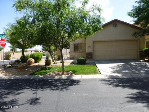 921 S Tucana Ln, Gilbert, AZ 85296