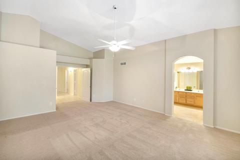 2082 E Smoke Tree Rd, Gilbert, AZ 85296 photo 15
