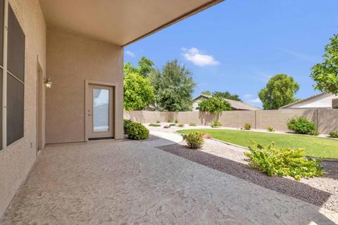 2082 E Smoke Tree Rd, Gilbert, AZ 85296 photo 25