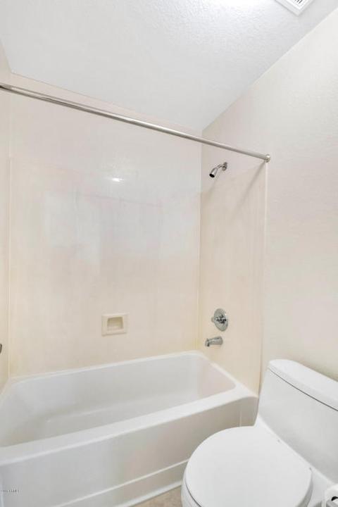 2082 E Smoke Tree Rd, Gilbert, AZ 85296 photo 23
