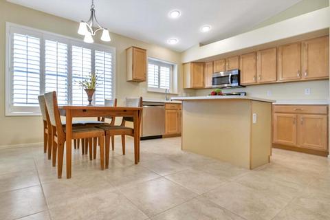 2082 E Smoke Tree Rd, Gilbert, AZ 85296 photo 11