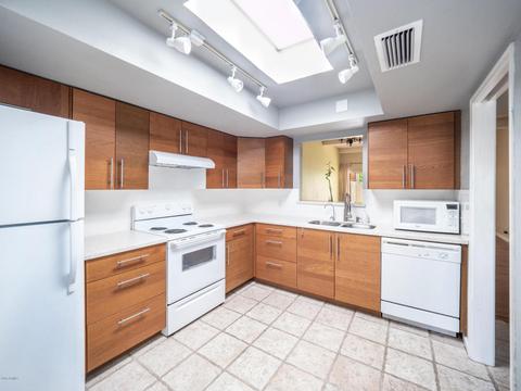 1269 E Avenida Hermosa --, Phoenix, AZ 85014 photo 5