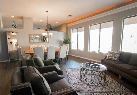 391 E Frances Ln, Gilbert, AZ 85295 photo 4