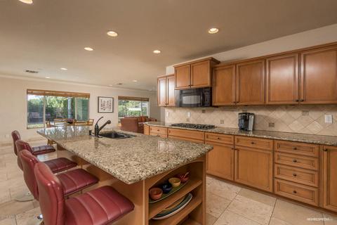 5555 E Monterosa St, Phoenix, AZ 85018 photo 4