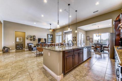 3735 E Cassia Ln, Gilbert, AZ 85298 photo 14