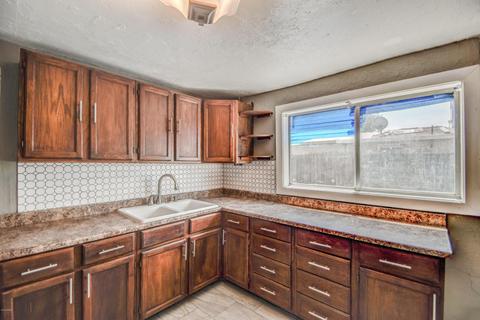 4219 S 9th St, Phoenix, AZ 85040 photo 8