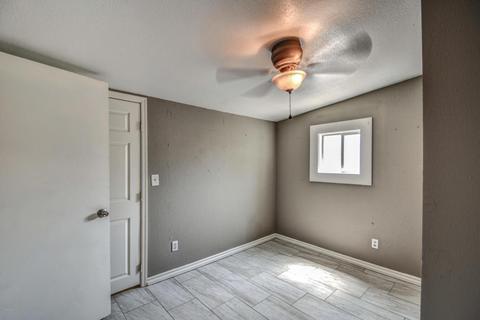 4219 S 9th St, Phoenix, AZ 85040 photo 11