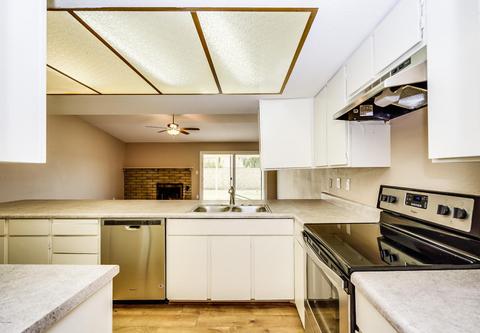 6509 W Camelback Rd, Phoenix, AZ 85033 photo 6